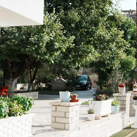 Gardenia Apartment *