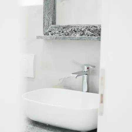 Apartment Gardenia Sarande
